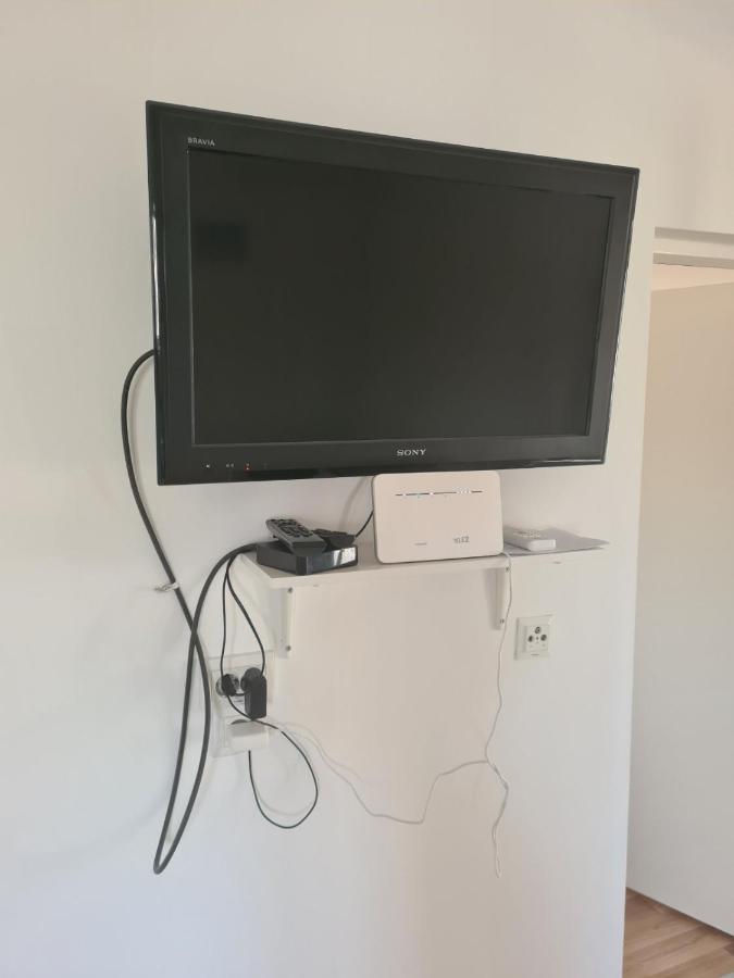 סקארדין Apartmani Dejan מראה חיצוני תמונה