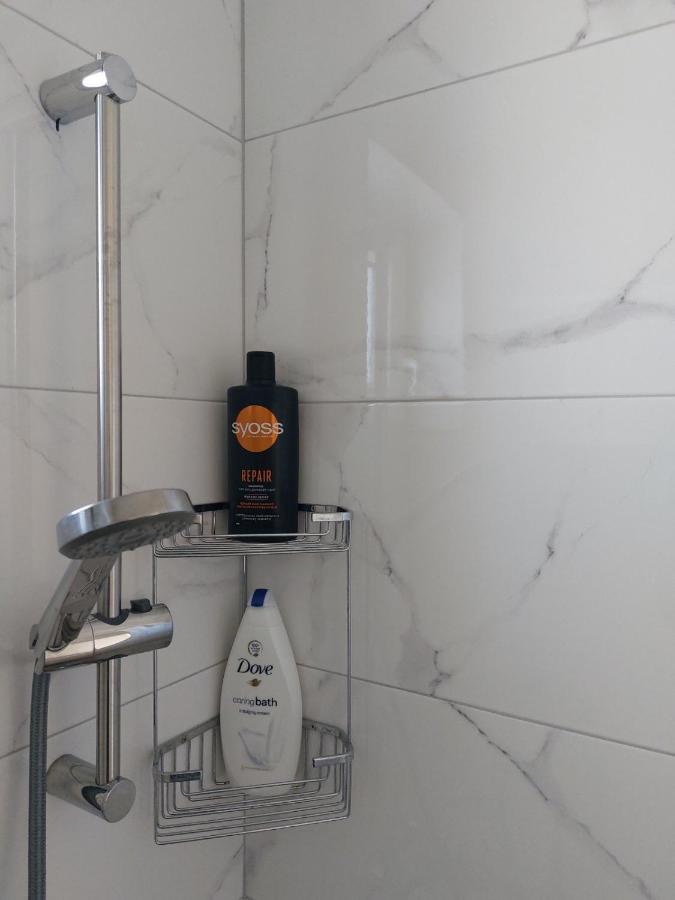 סקארדין Apartmani Dejan מראה חיצוני תמונה